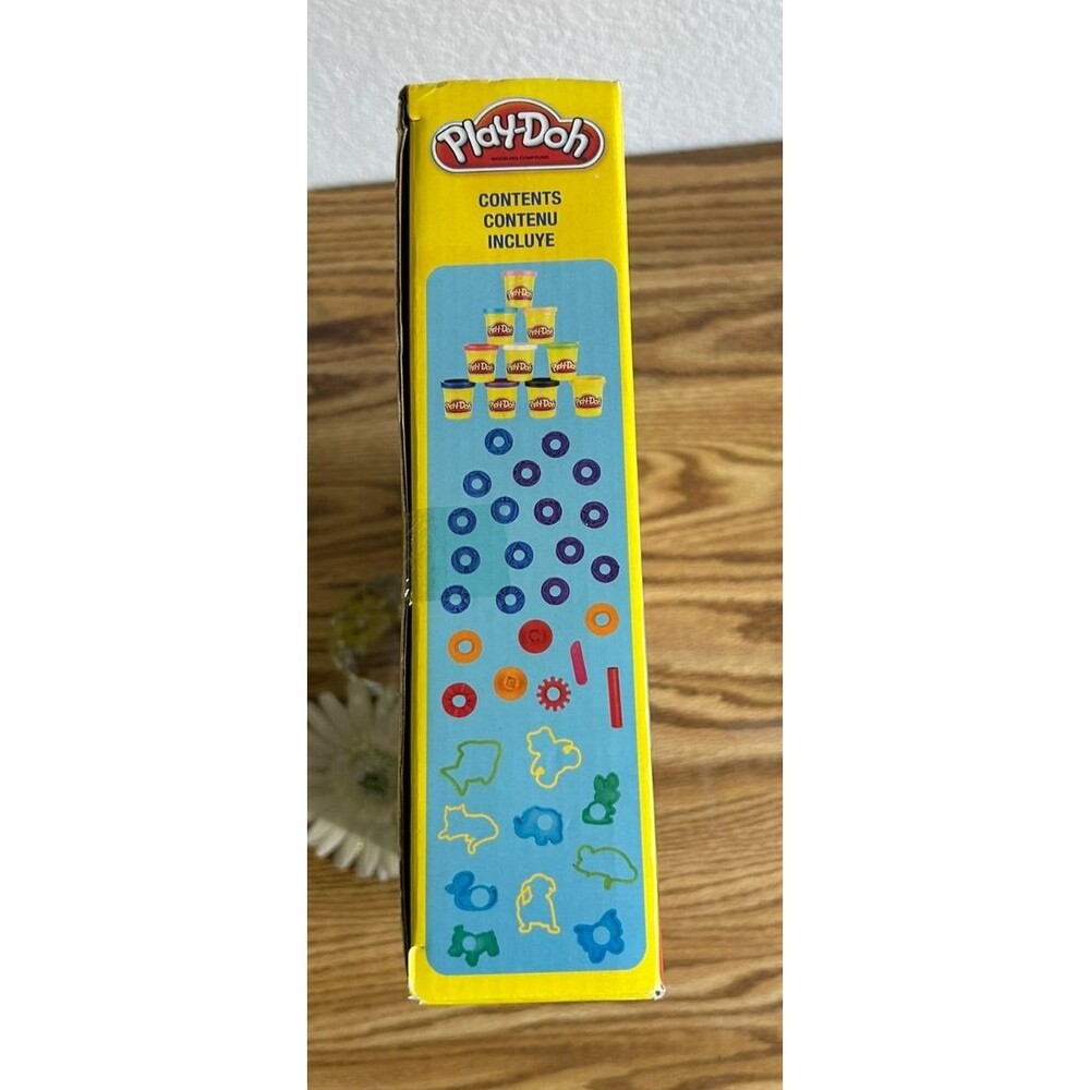 Play-Doh Stamp n Shape Toolkit 30+ Tools 10 Colors Kids Craft Essentials - Picture 4 of 4